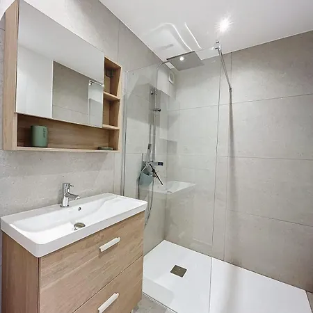 Pretty Cocoon With Harbour View Lägenhet Porto-Vecchio (Corsica)